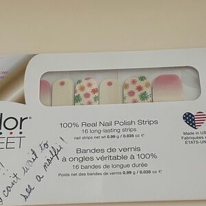 Color Street Nail Polish Strips - Free Spirited